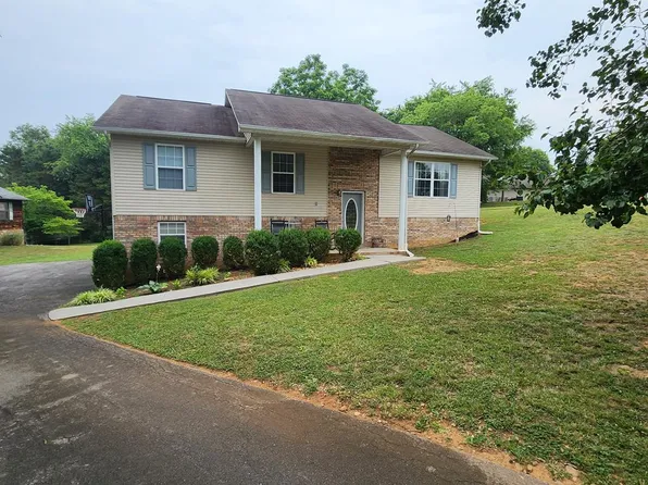 1721 Meadow Ridge Cir, Sevierville, TN 37862