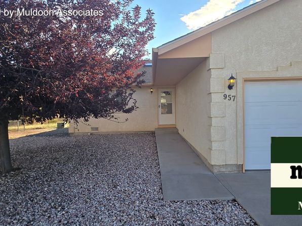 957 S Kyle Ln