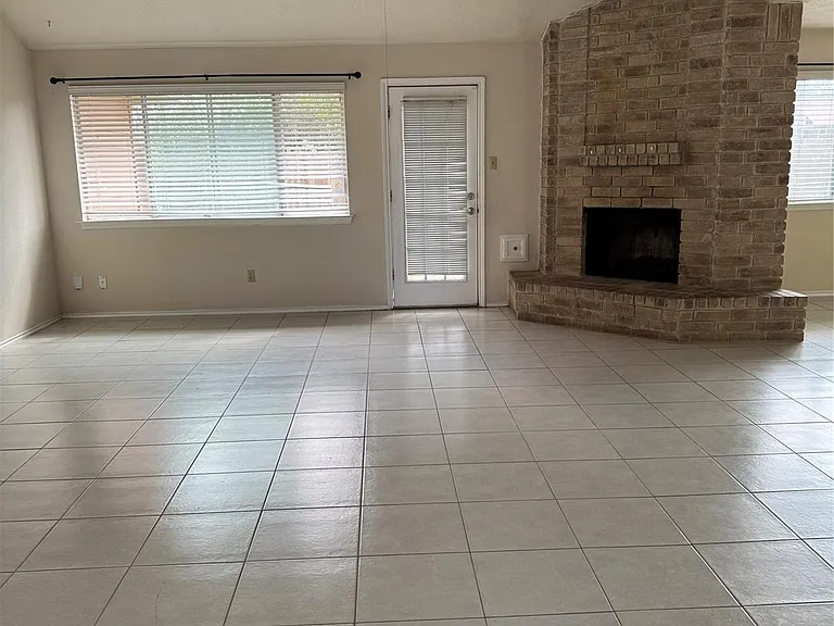 13123 Chipman Glen Dr — Photo 6