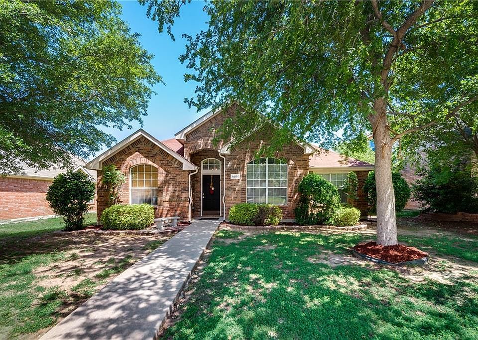 1st image of 9504 Summer Dr