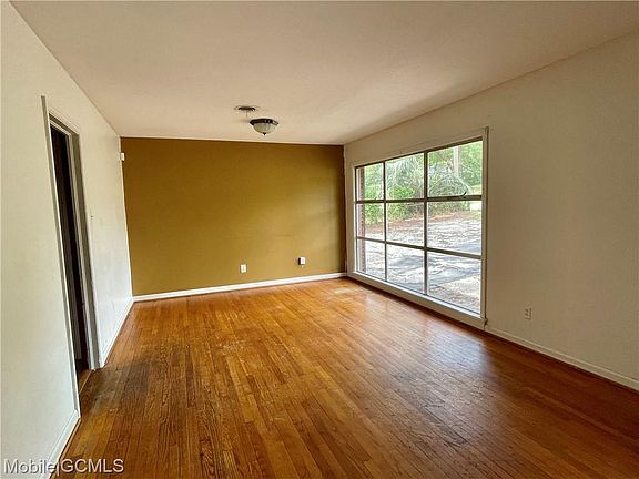 2nd image of 4159 Winchester Dr
