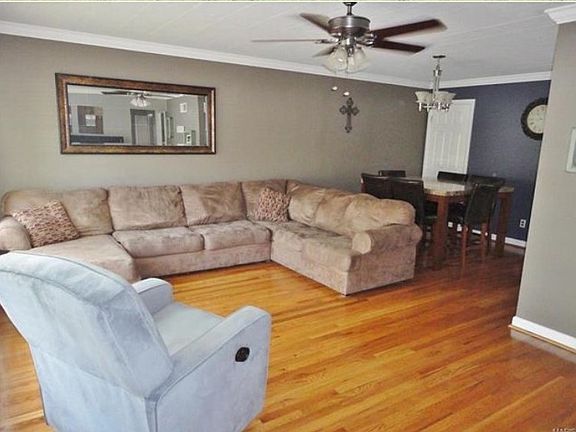 3rd image of 845 Saint Brendan Ln
