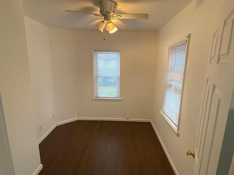 102 Sullivan St #1 — Photo 3
