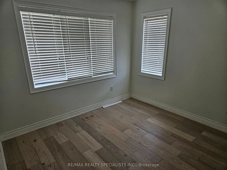 3774 Arbourview Ter #UPPER — Photo 19