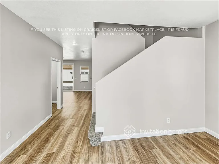 1180 Antoinette St — Photo 6