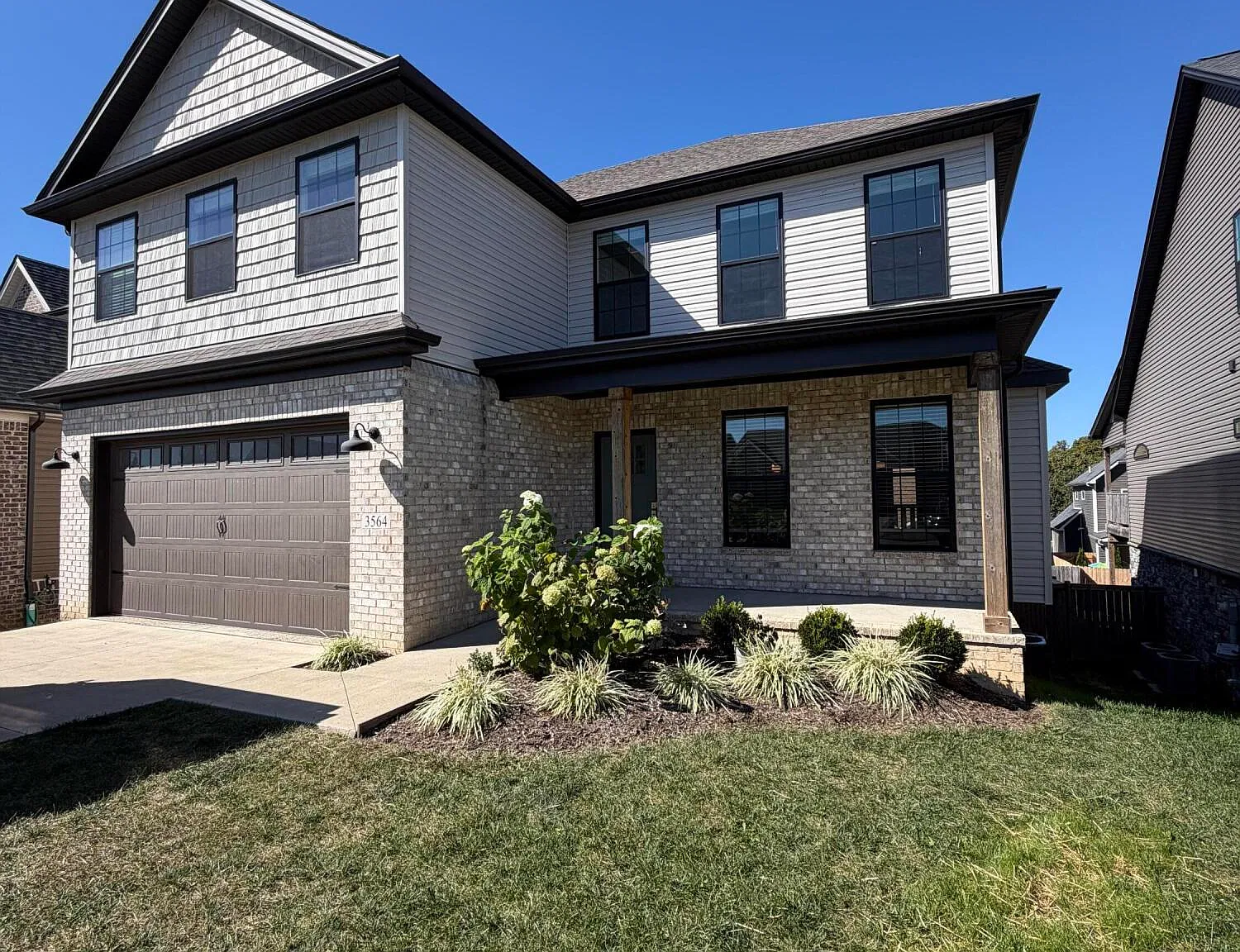 4 bed, 2.5 bath, 3313 sqft, $3,300 — Photo 1