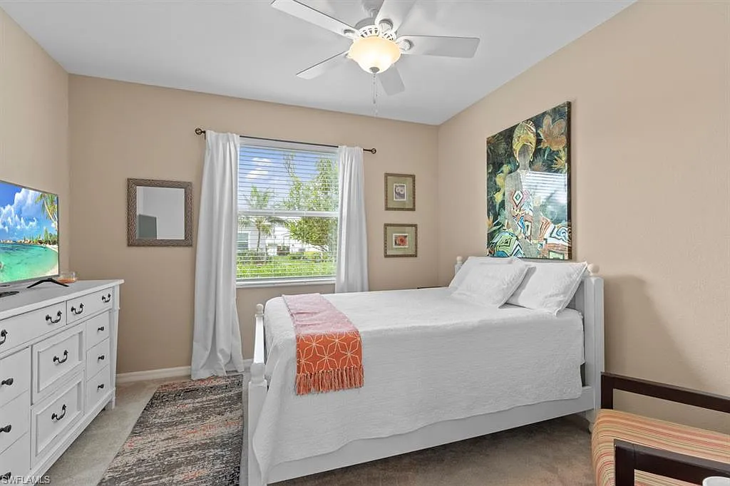 4 bed, 3.0 bath, 2032 sqft, $6,500 — Photo 4