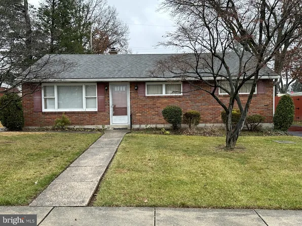 105 Fairmount Ave, Reading, PA 19606