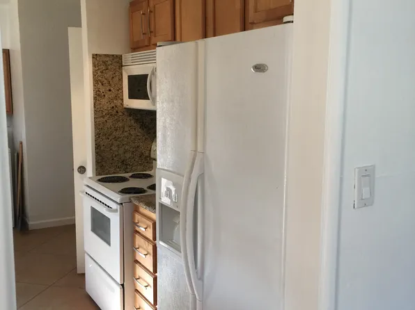 668 N Van Buren Ave, Tucson, AZ 85711