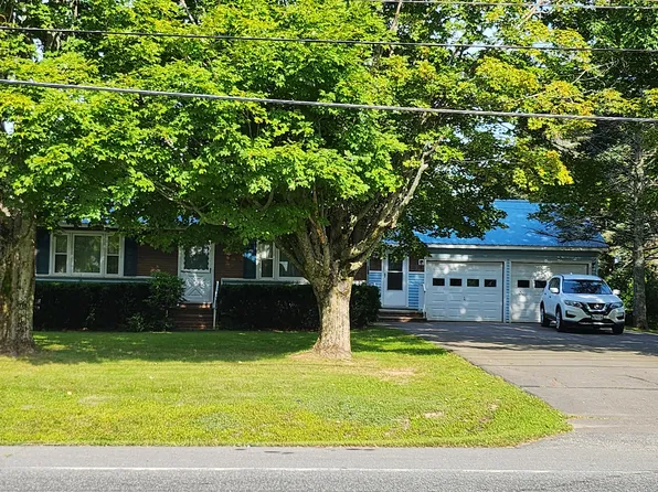154 Dexter Road, Corinna, ME 04928