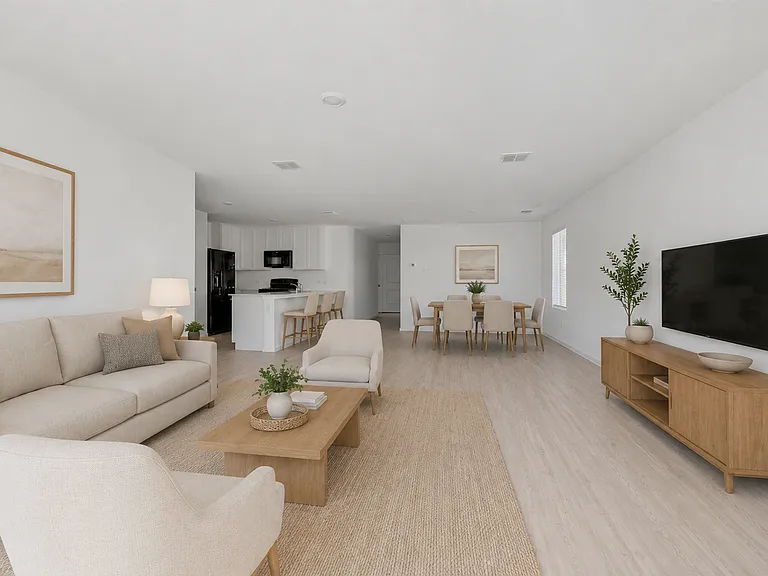 2037 Derby Ln — Photo 2