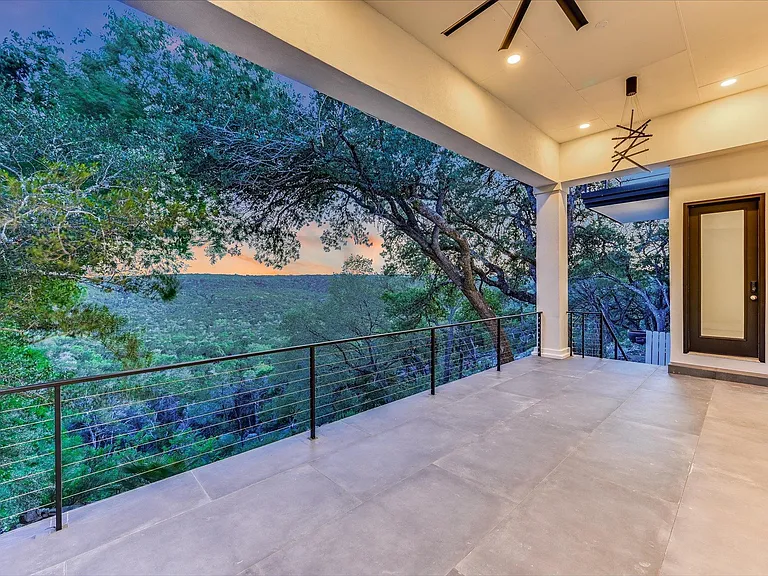 9409 Bell Mountain Dr — Photo 6