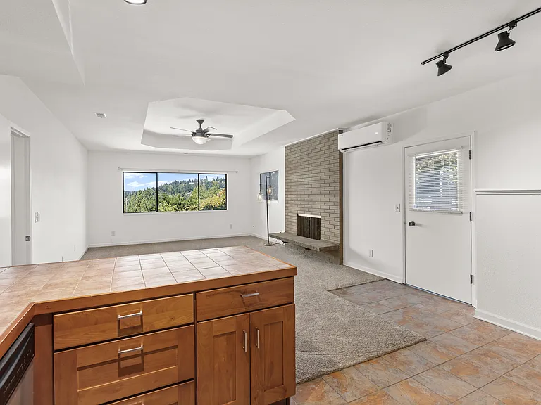 4321 SW Fletcher St — Photo 7