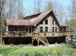 109 Norton Dr, Clifton, PA 18424