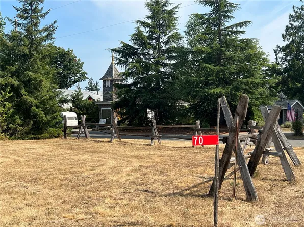 70 Roberts Street, Quilcene, WA 98376