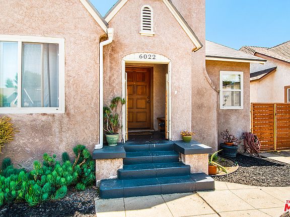 4th image of 6022 S Harcourt Ave
