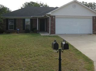 1620 Arden Ln, Conway, AR 72034