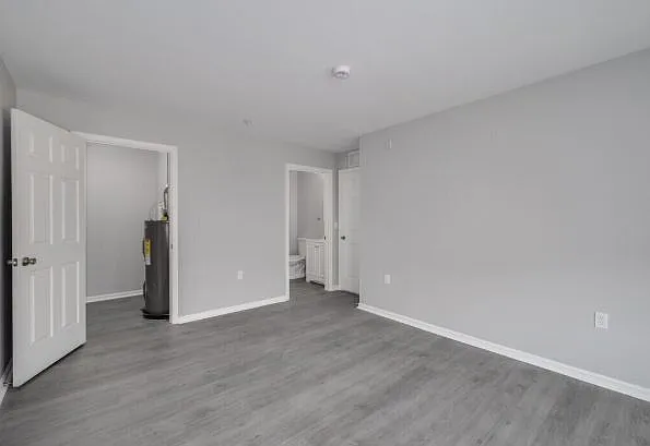 228 W 4th St #3A — Photo 10