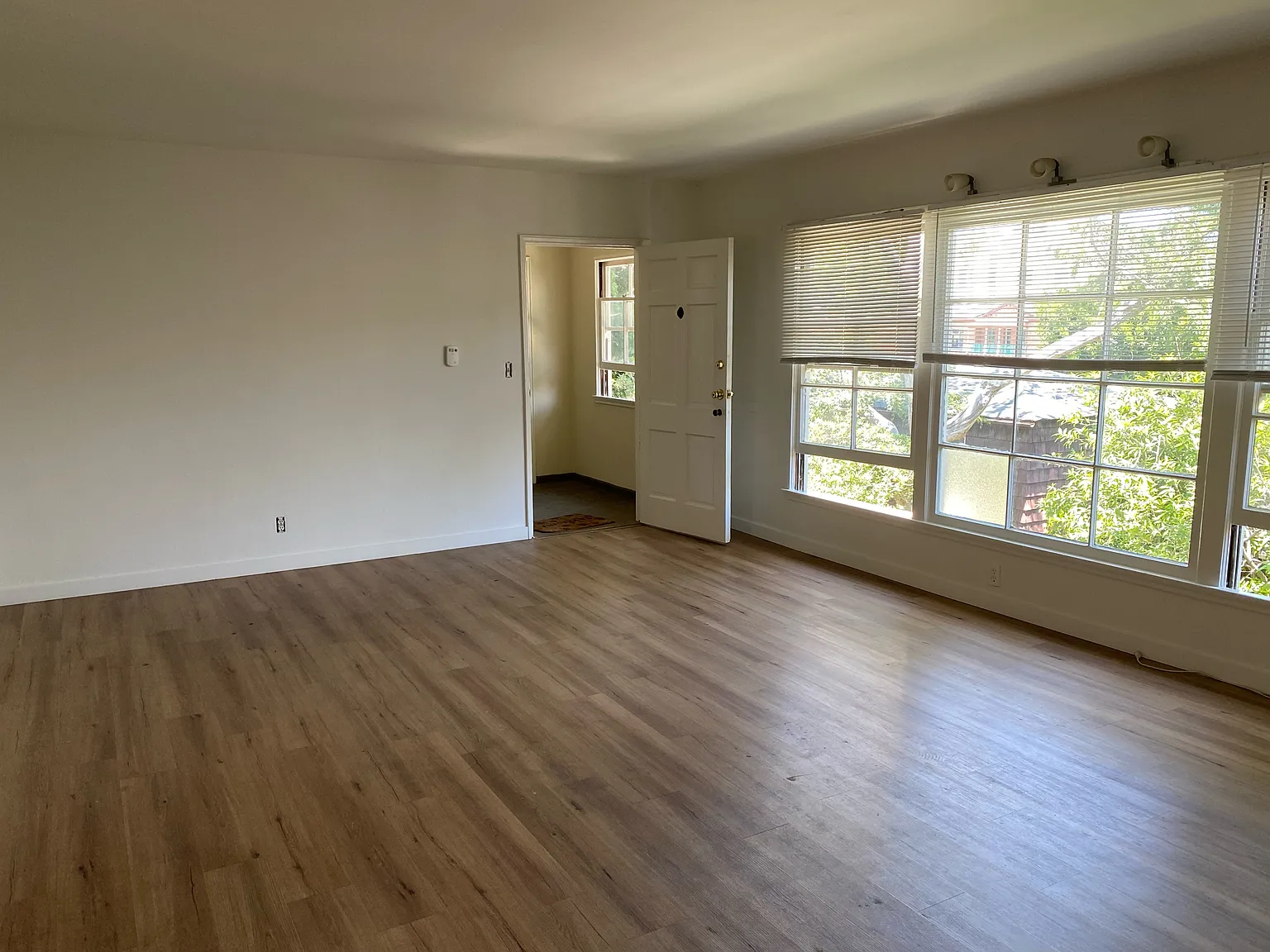 2 bed, $2,995 — Photo 3