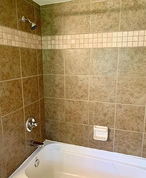 3370 Columbine Dr — Photo 12