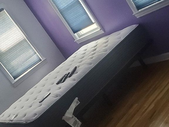 4th image of 2814 Weeks Ave Floor 1