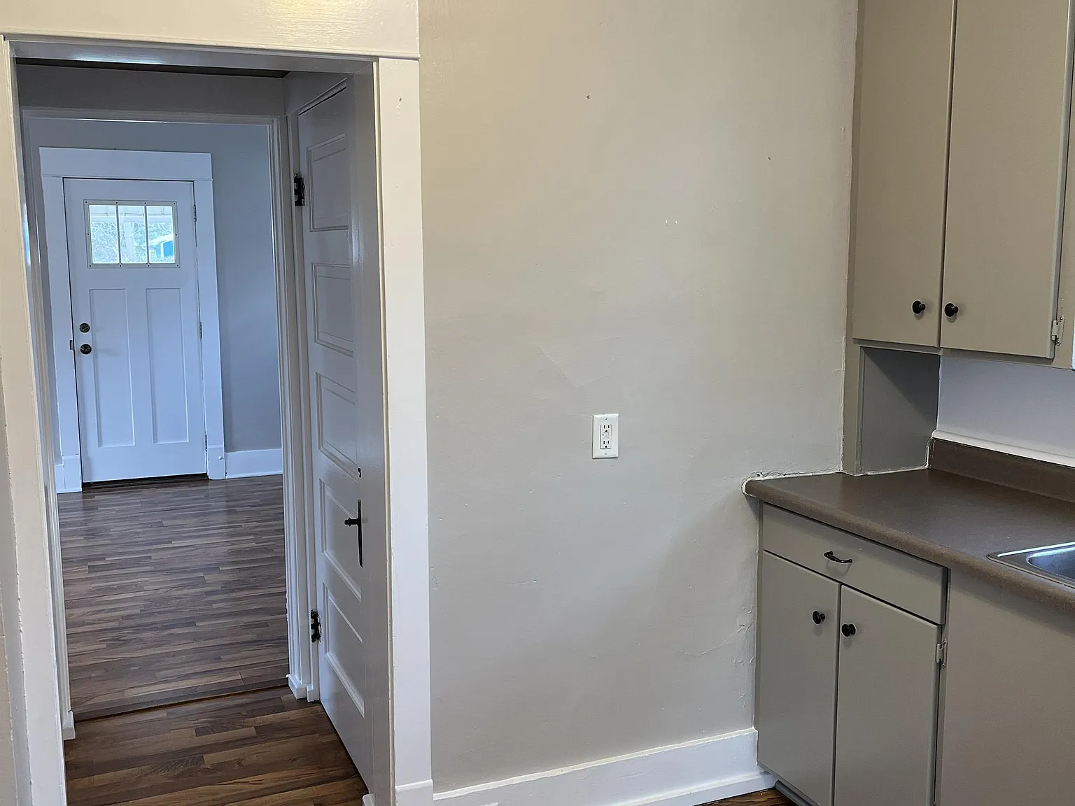 521 Garfield Street - 1 — Photo 3