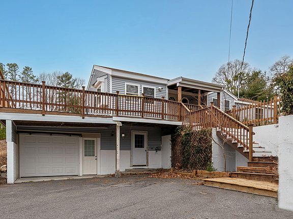 2nd image of 8 Sandpiper Lane