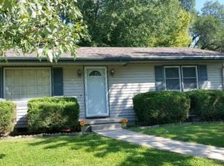 307 S Polk St, Maysville, MO 64469