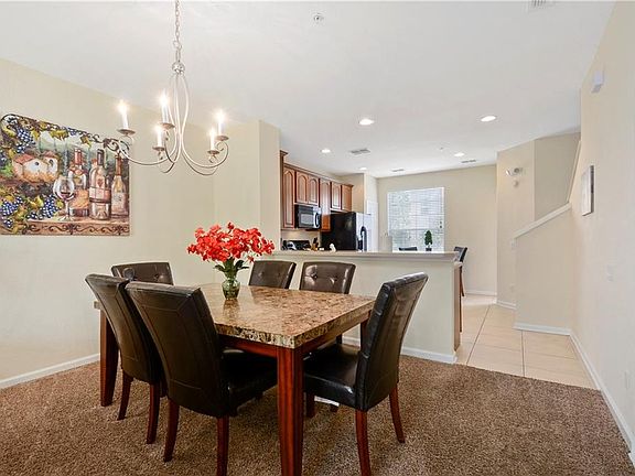 5th image of 5050 Tideview Cir #77