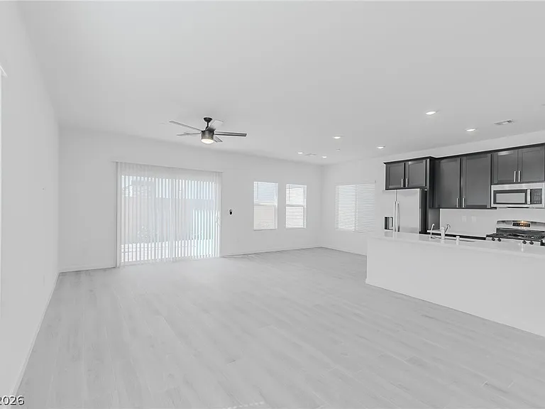 9927 Kimura Hills Ave — Photo 6