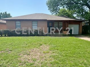 1923 Las Cruces Ln, Dallas, TX 75217