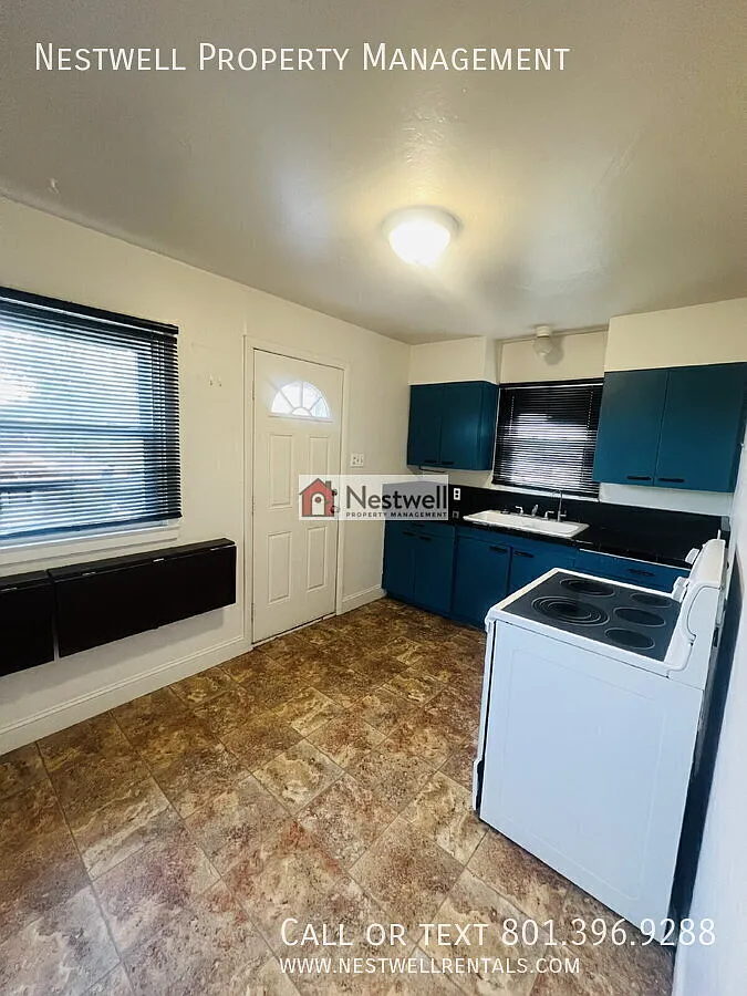 Cozy 4-bed Duplex in Copperton — Photo 2