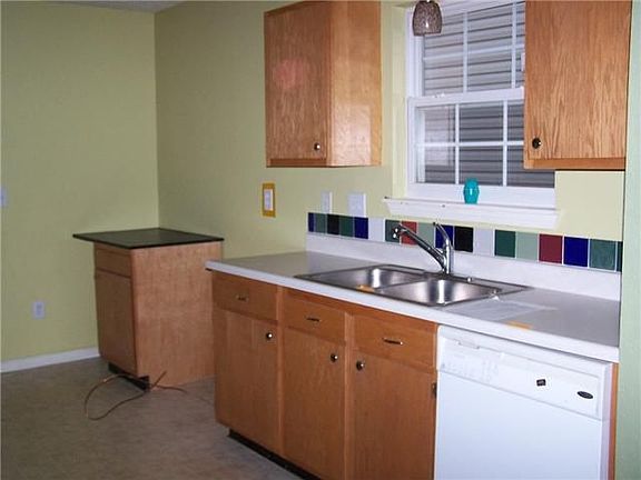 3rd image of 10835 Sterling Apple Dr