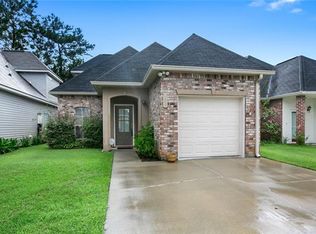 109 Emerald Oaks Dr, Covington, LA 70433