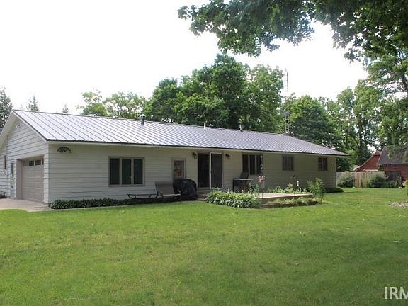 4th image of 1695 S 350th St E