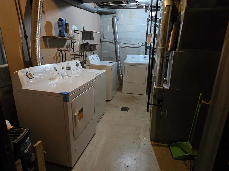 1816 Bergen St #2 — Photo 9