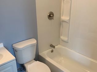 329 W South St #8, Bethel, OH 45106