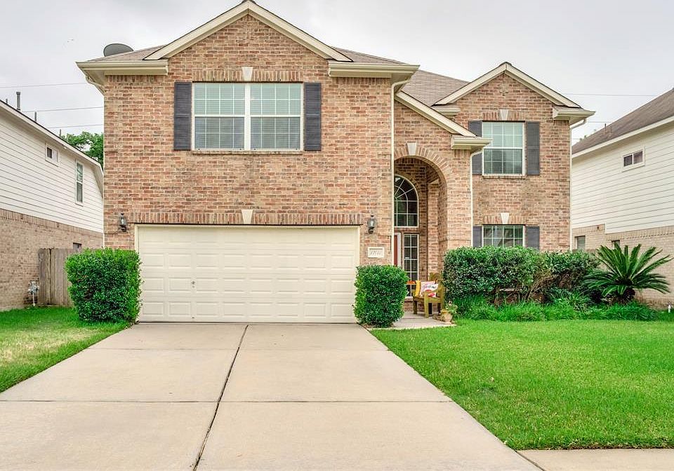 1st image of 12031 Piney Bend Dr