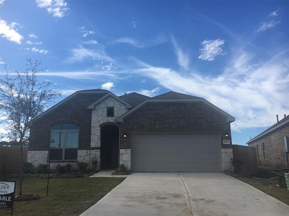 1st image of 3003 Royal Albatross Dr