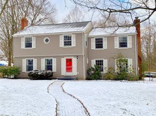 7066 Oak Dr, Poland, OH 44514