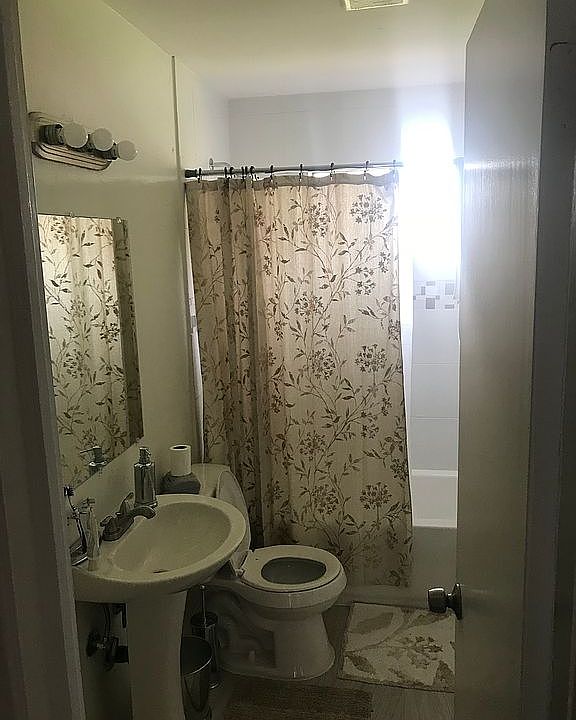 1st image of 10915 Dunaway Dr