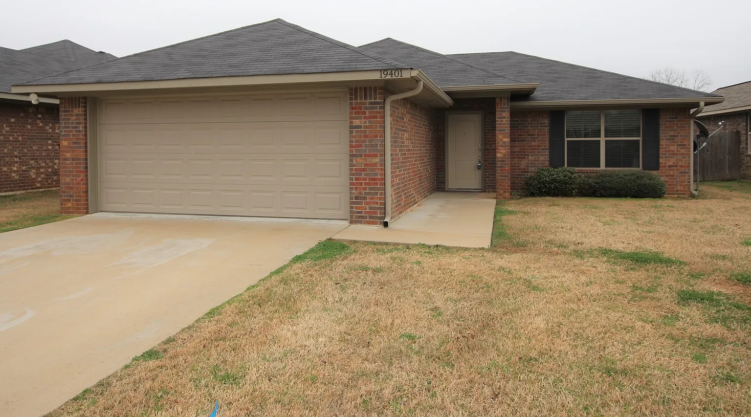 Gorgeous 3 Bedroom Home in The Ranch Subdivision- Flint! Coming soon! — Photo 2