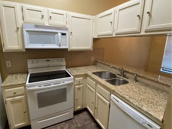 2802 Nueces St APT 311, Austin, TX 78705