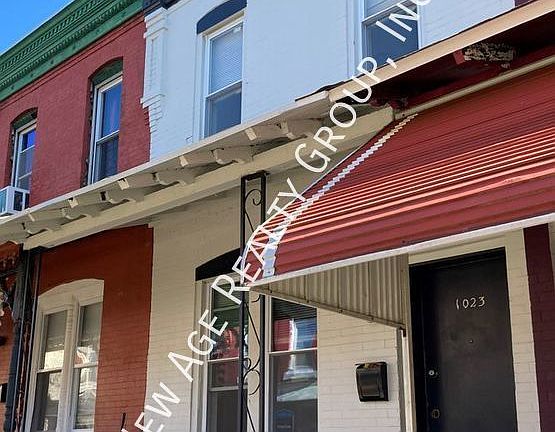 3rd image of 1023 N Pallas St