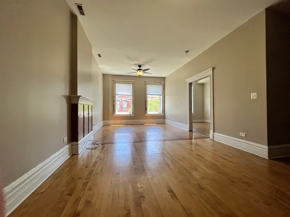 1456 W 18th St APT 3F, Chicago, IL 60608