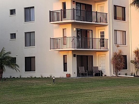 5th image of 200 International Dr APT 806