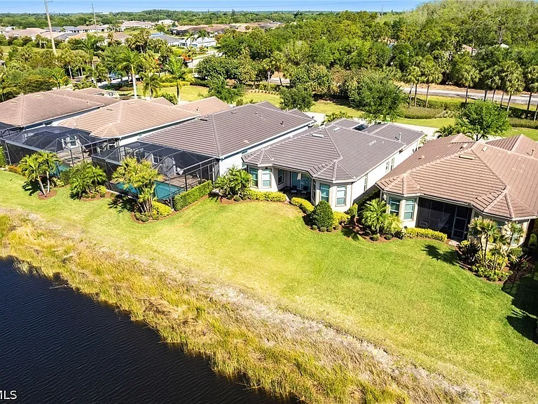 13730 Willow Haven Ct — Photo 45