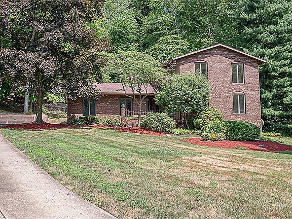2nd image of 2163 Dow Dr