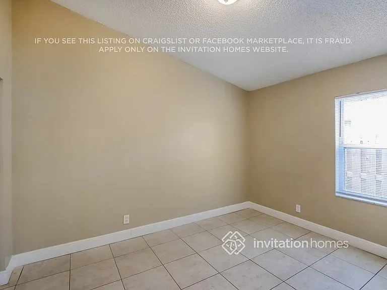 6249 Island Way — Photo 13