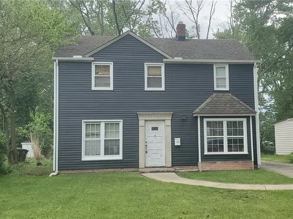 7334 Parma Park Blvd, Parma, OH 44130